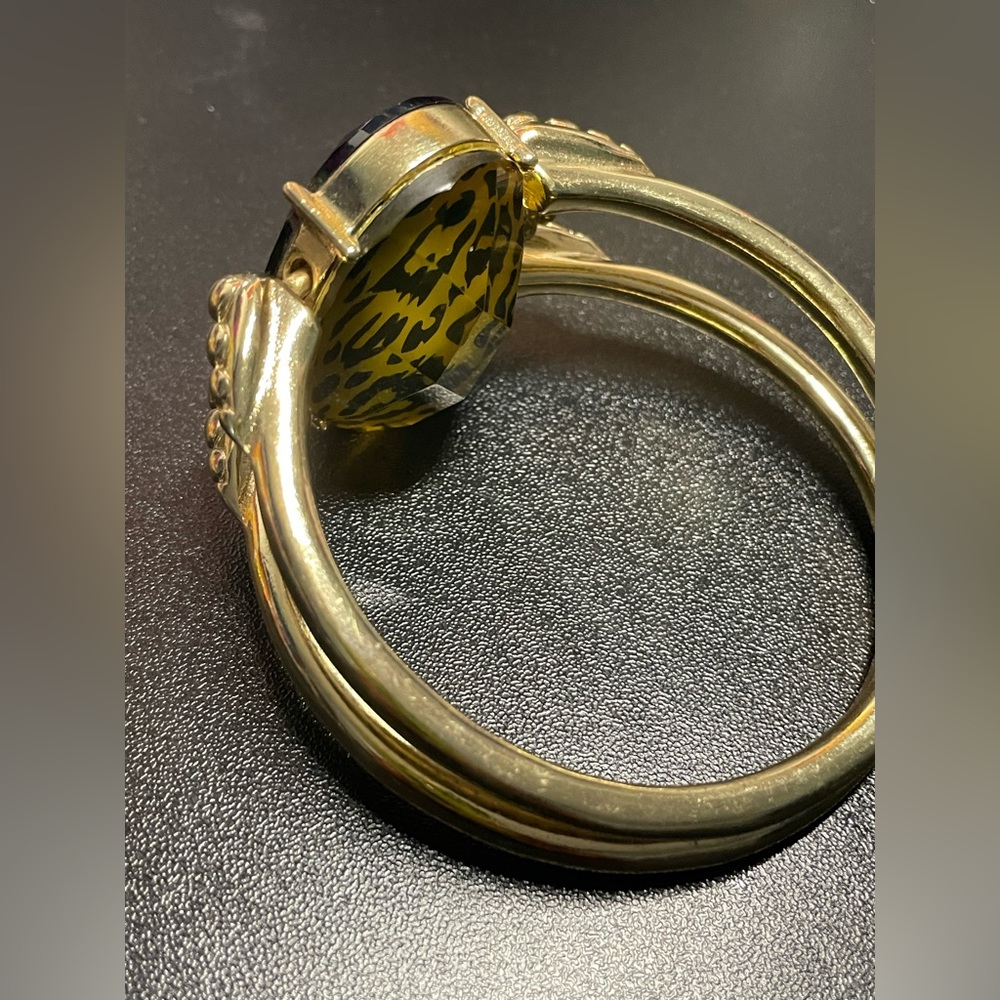 Reversible Gold Bangle - Picture 6 of 8
